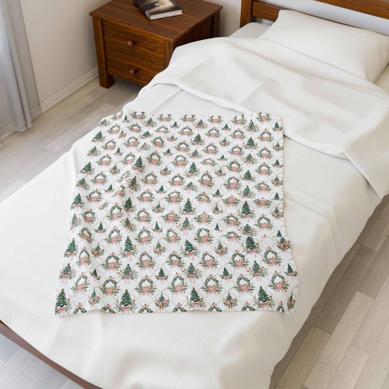 Elegant Christmas Trees Velveteen Plush Blanket