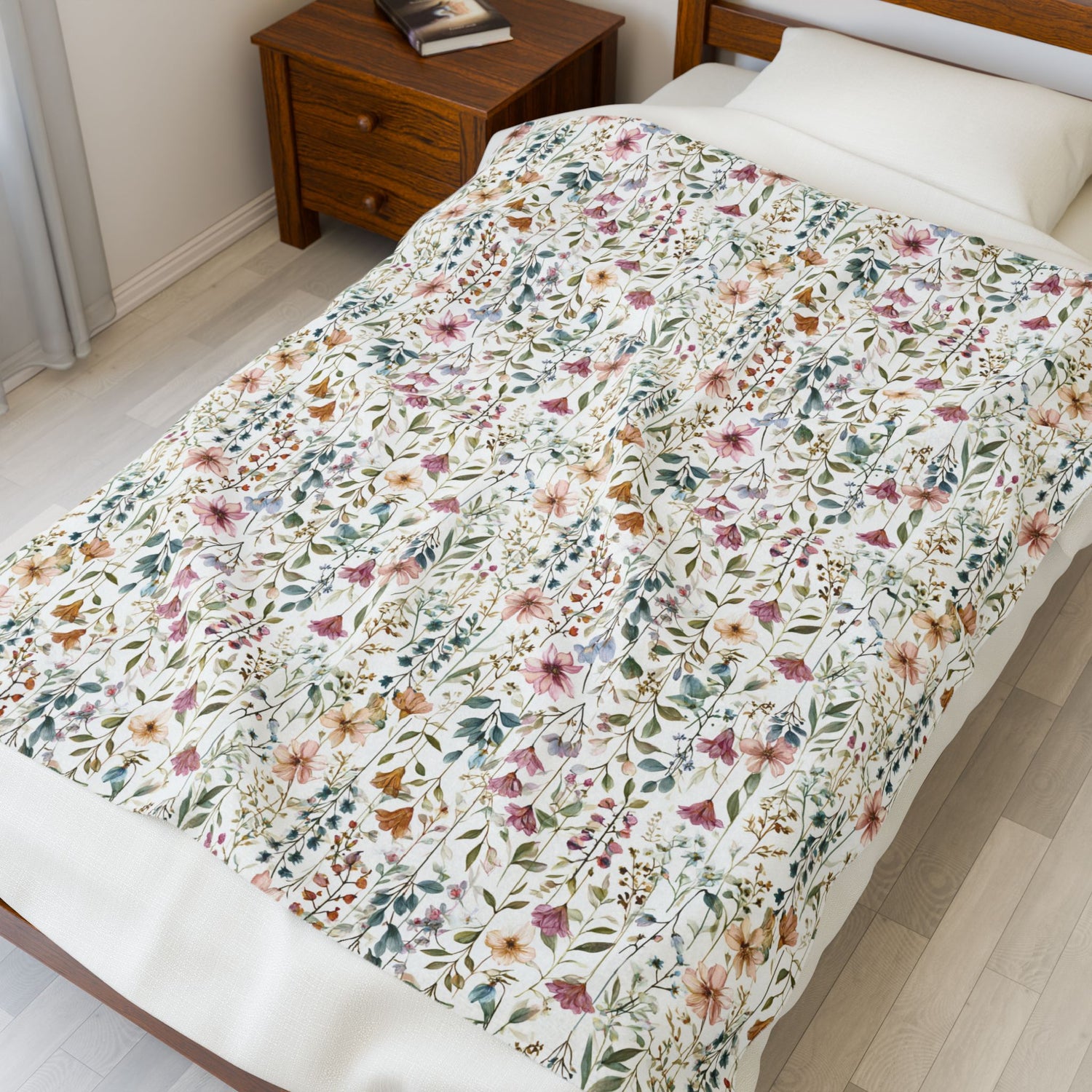 Floral Velveteen Plush Blanket