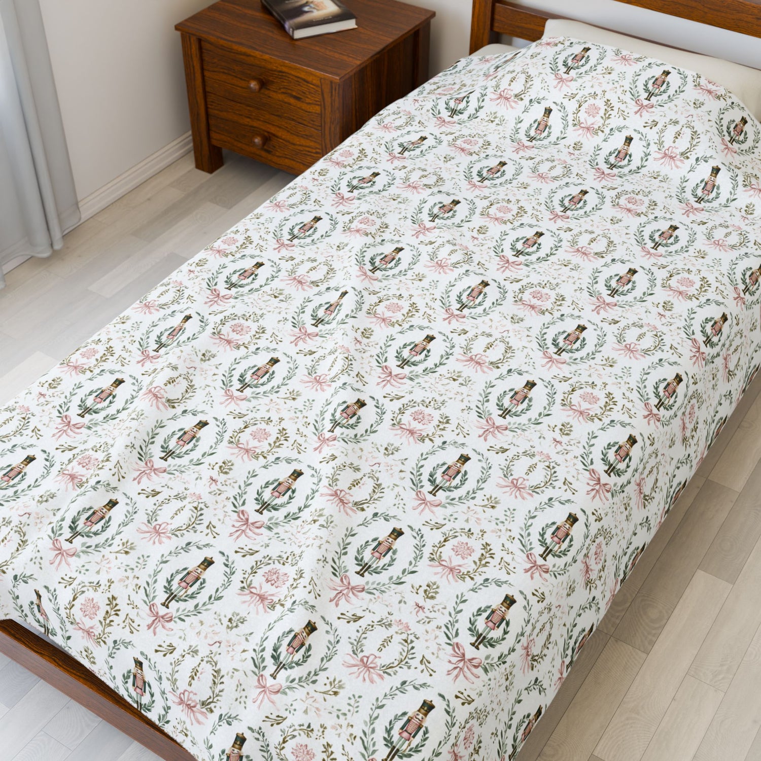 Cozy Velveteen Plush Blanket for Winter, Elegant Nutcracker